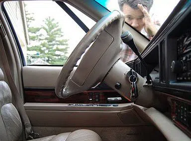 Universal Locksmith Store Houston, TX 713-470-0719 Universal Locksmith Store Houston, TX 713-470-0719 - 20-Car-Lockout