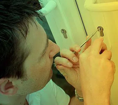 Universal Locksmith Store Houston, TX 713-470-0719 - 5-Locksmith-around-Me